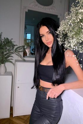 Karlee - Downtown Dubai photo
