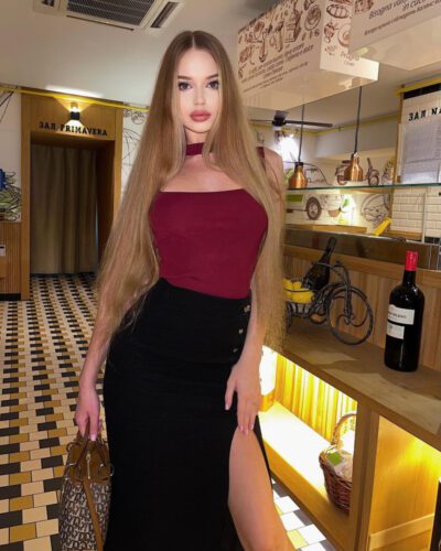 Hana - Japanese escort in Bur Dubai
