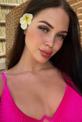 Nadia - Downtown Dubai photo