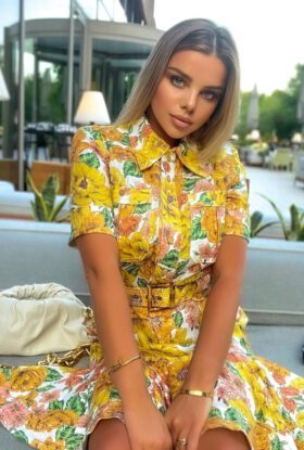 Larissa - Downtown Dubai photo
